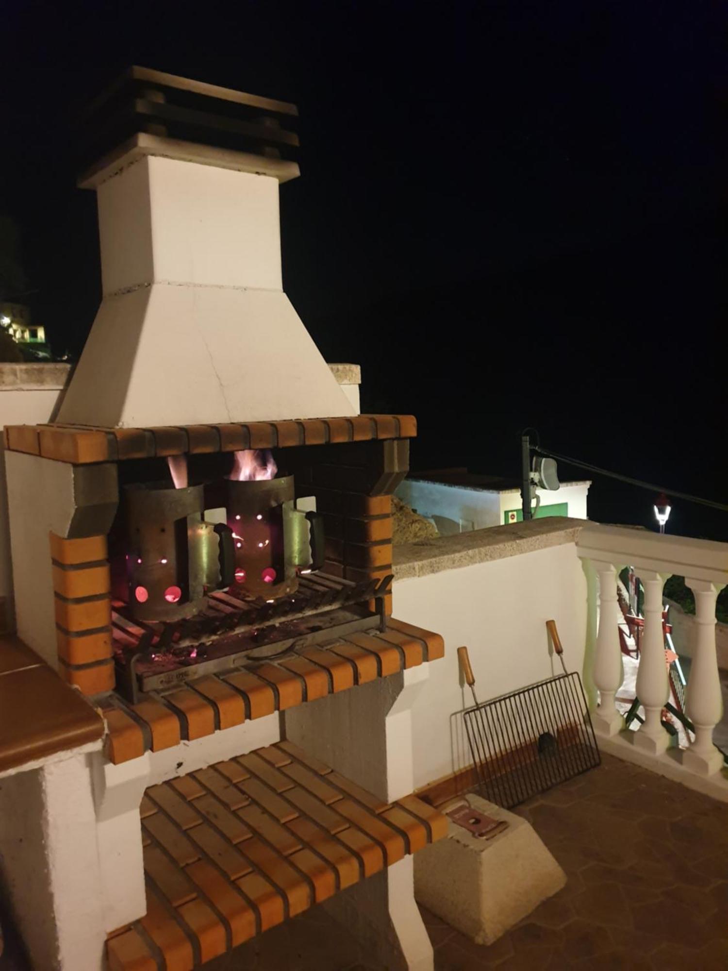Casa Rural El Lobo Aýna Esterno foto